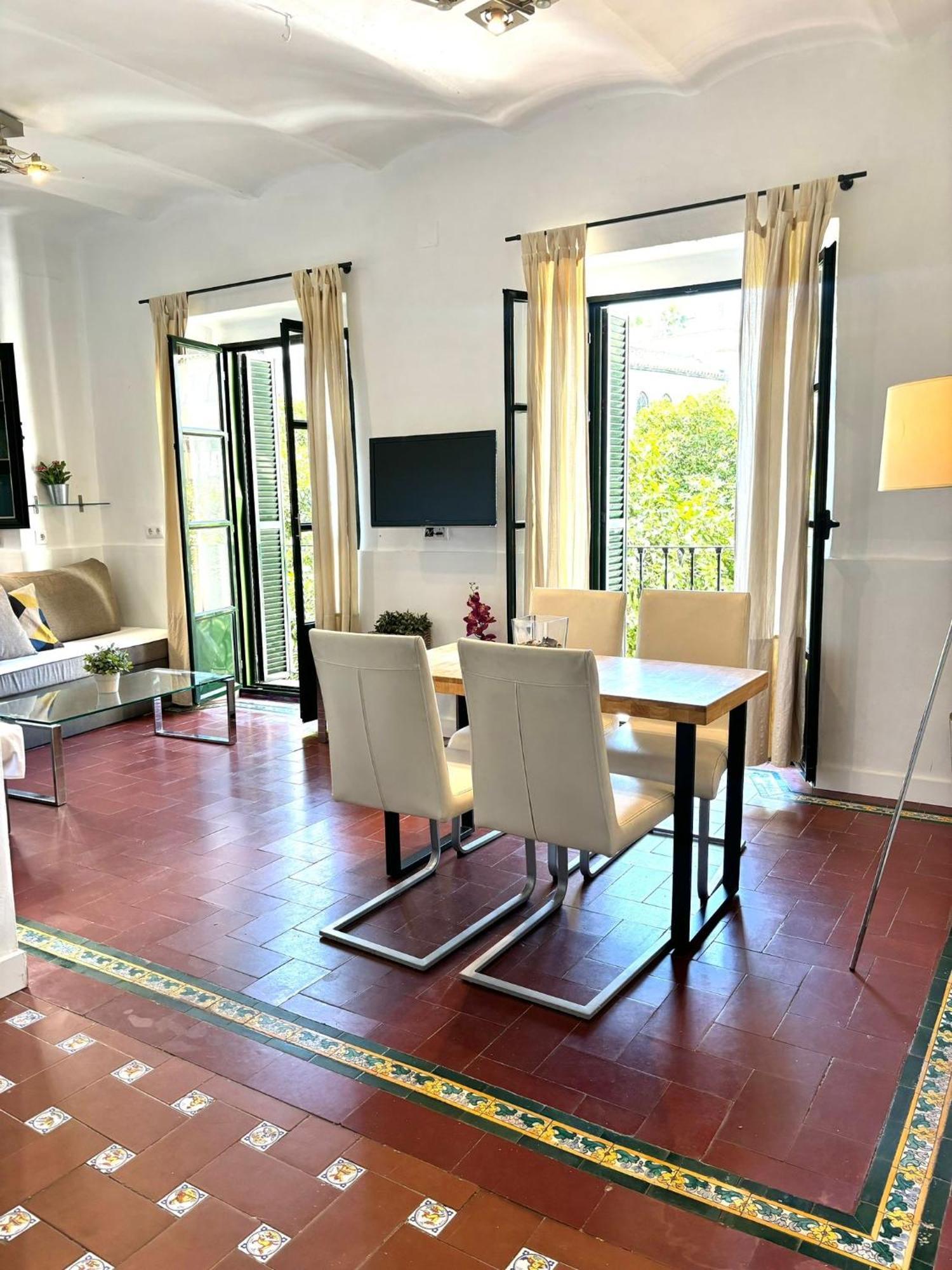 Apartament Plaza De Santa Cruz Sewilla Zewnętrze zdjęcie
