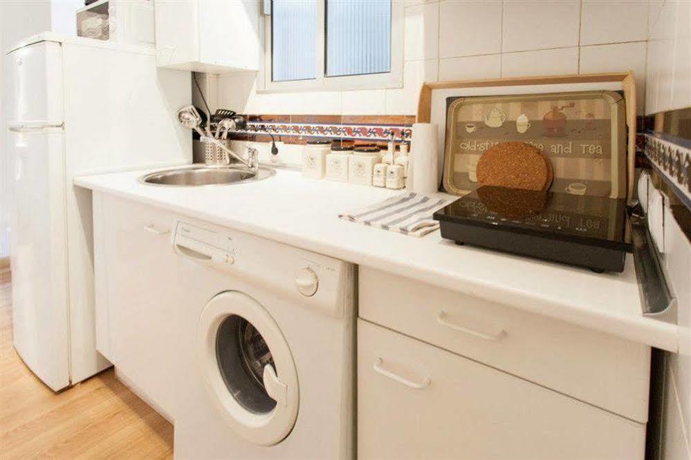 Apartament Plaza De Santa Cruz Sewilla Zewnętrze zdjęcie